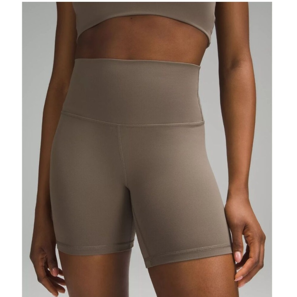 Lululemon Align High-Rise Short 6" in Nomad ~ Size 12 - Picture 2 of 8